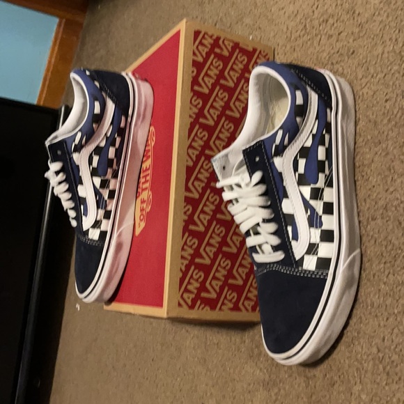 Old Sokol Vans ( checker flame navy blue) - Picture 4 of 7
